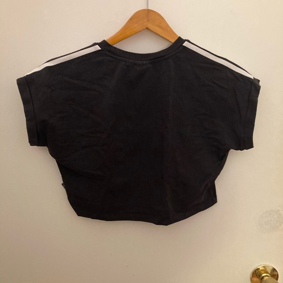 Adidas large crop top short sleeved shirt. - Picture 2 of 3
